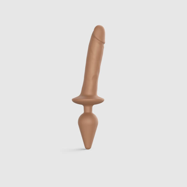 Strap-on-me Swith Realistic L - silikonové dildo 2v1 (tmavě přírodní)