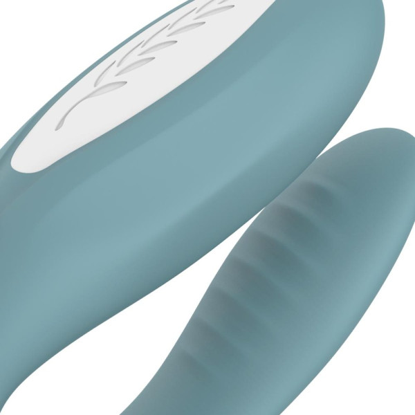 Bloom The Jasmine C-Shape Vibrator Green