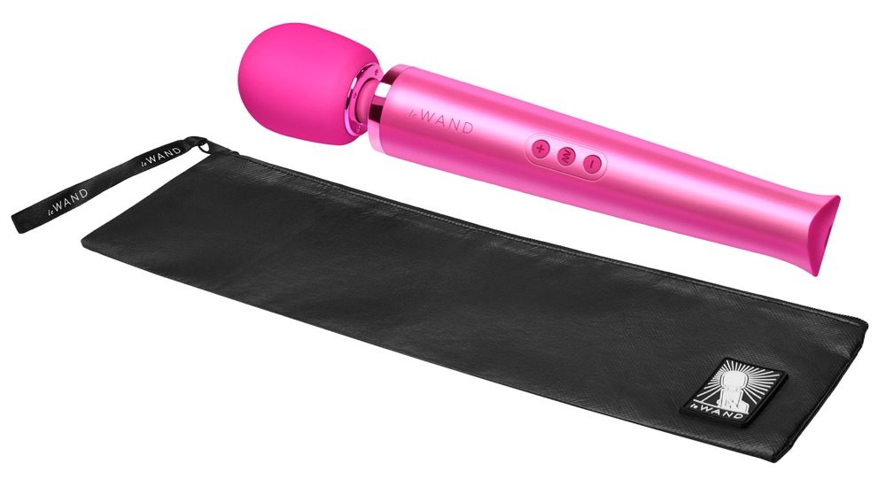 Le Wand Rechargeable Massager pink